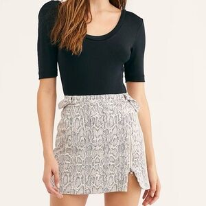 FREE PEOPLE Midnight Magic Print Mini Skirt size 12
